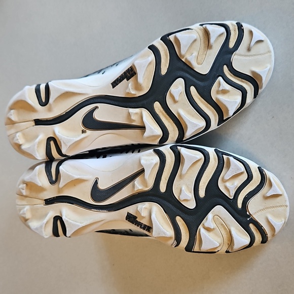 Nike Youth Wide Baseball Cleats - Picture 11 of 12